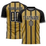 Op maat gemaakt zwart oud goud-wit lijn sublimatie voetbaltenue shirt Op maat gemaakt zwart oud goud-wit lijn sublimatie voetbaltenue shirt