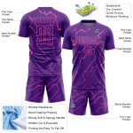 Aangepast paars roze bliksem sublimatie voetbaltenue shirt Aangepast paars roze bliksem sublimatie voetbaltenue shirt