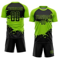 Aangepast zwart neongroen sublimatie voetbaltenue-shirt Aangepast zwart neongroen sublimatie voetbaltenue-shirt