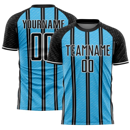 Aangepast zwart hemelsblauw-wit gesublimeerd voetbaltenue-shirt Aangepast zwart hemelsblauw-wit gesublimeerd voetbaltenue-shirt