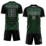 Aangepast zwart-groen-wit gesublimeerd voetbaltenue-shirt Aangepast zwart-groen-wit gesublimeerd voetbaltenue-shirt