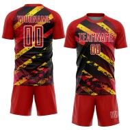 Aangepast rood goud-zwart spatten sublimatie voetbaltenue shirt Aangepast rood goud-zwart spatten sublimatie voetbaltenue shirt
